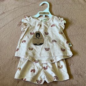 NWT 3-6 Rabbit + Bear Organic Neutral Rainbow Shirt & Shorts Set